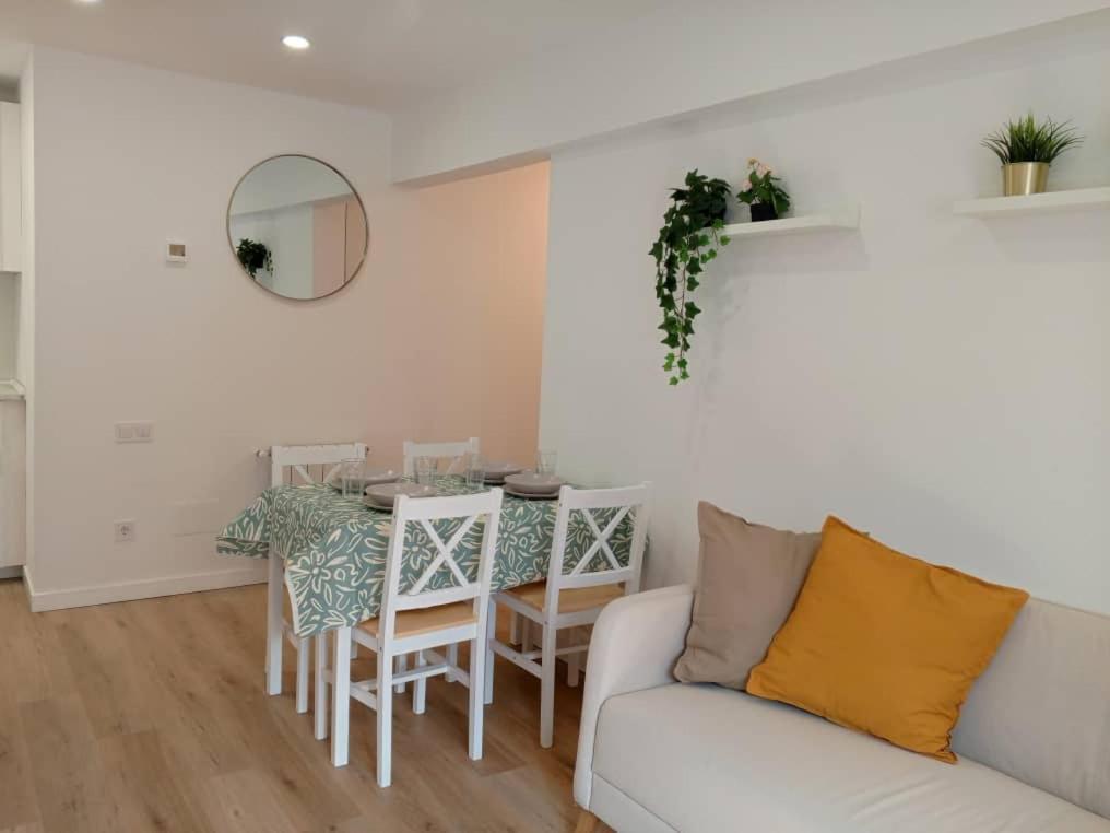 Centrico Familiar Rh 70 Apartment